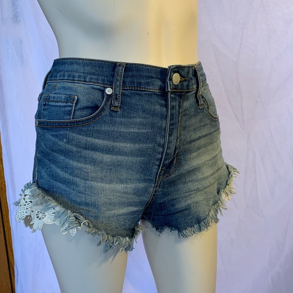 High rise denim shorts - Picture 2 of 6
